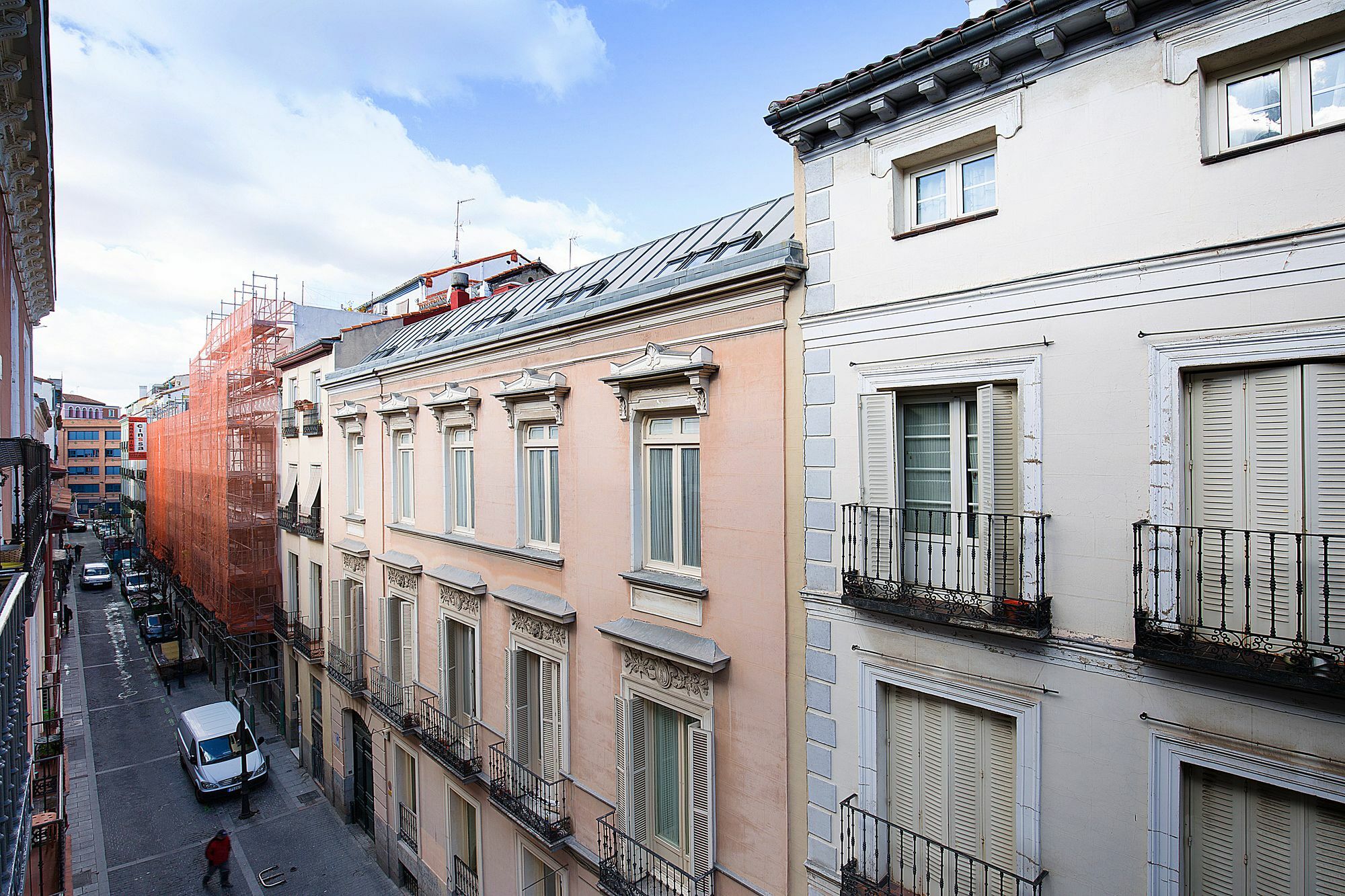 Apartamentos San Lorenzo 26 Madrid Exterior photo